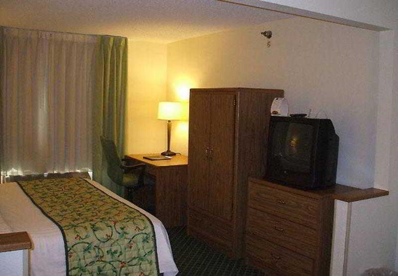 Fairfield Inn & Suites By Marriott Terre Haute Δωμάτιο φωτογραφία
